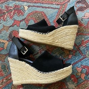 Steve Madden platform sandals - size 6.5